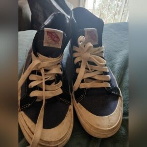 Vans Classic High-Tops in Blue and White